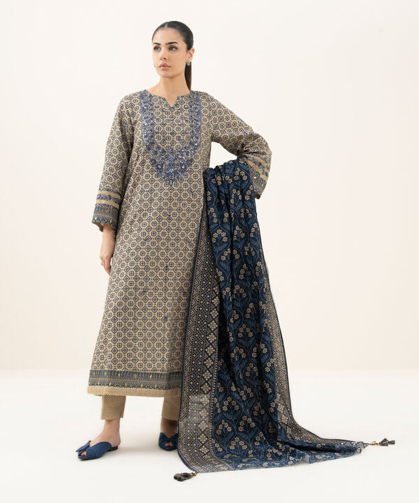 3 Piece - Embroidered Khaddar Suit