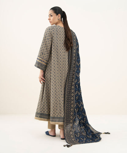 3 Piece - Embroidered Khaddar Suit
