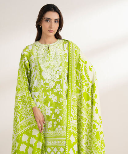 3 Piece - Embroidered Khaddar Suit