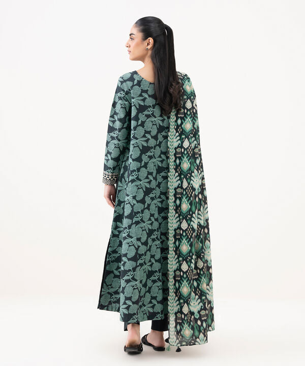 3 Piece - Printed Khaddar Suit