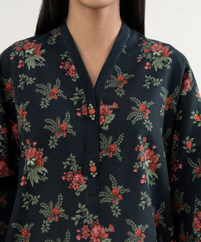 3 Piece - Printed Khaddar Suit