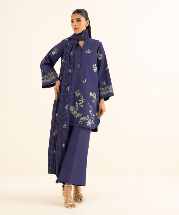 3 Piece - Embroidered Khaddar Suit