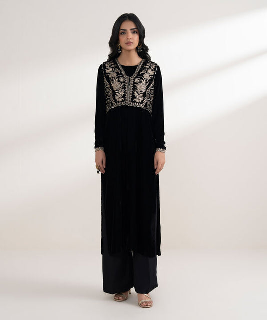 2 Piece - Embroidered Velvet Suit