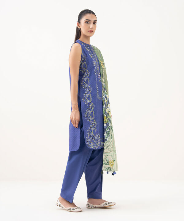 3 Piece - Embroidered Khaddar Suit