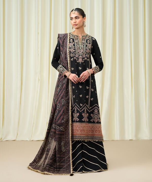 3 Piece - Embroidered Jacquard Suit