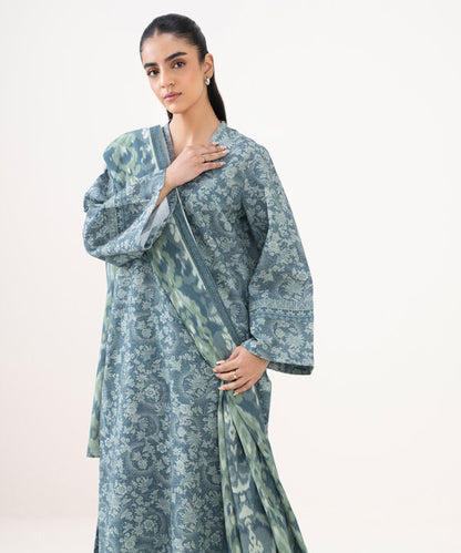 3 Piece - Printed Khaddar Suit