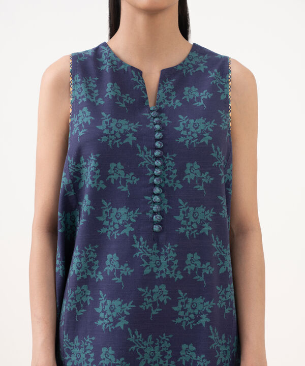 3 Piece - Printed Khaddar Suit