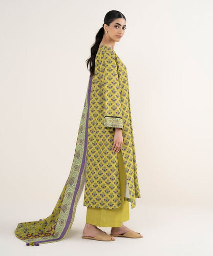 3 Piece - Printed Khaddar Suit