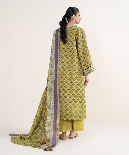3 Piece - Printed Khaddar Suit
