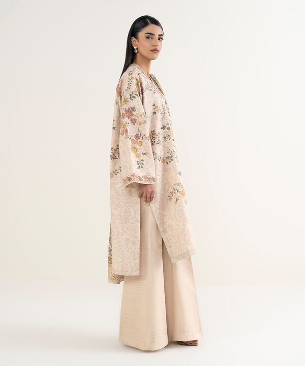 3 Piece - Printed Khaddar Suit