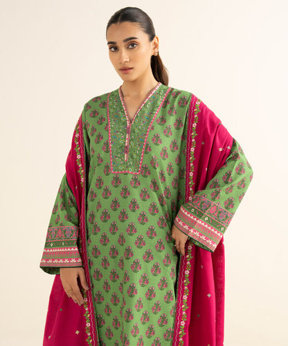 3 Piece - Printed Light Khaddar Suit