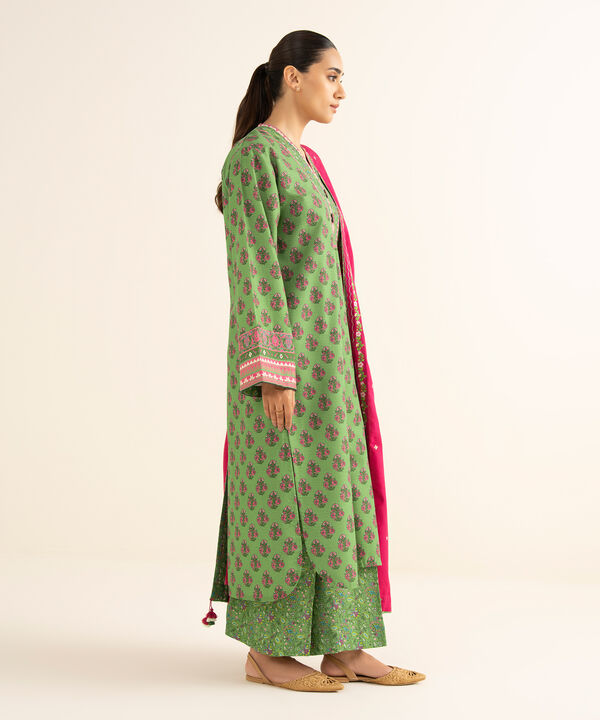 3 Piece - Printed Light Khaddar Suit
