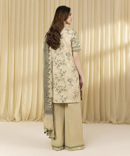 3 Piece - Embroidered Lawn Suit (Unstitched)