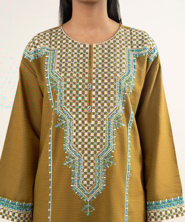 Embroidered Textured Slub Shirt