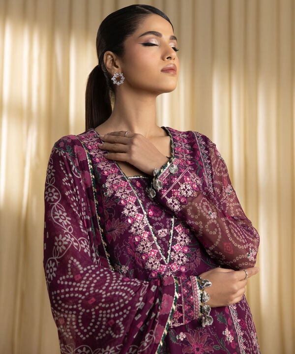 3 Piece - Embroidered Chiffon Suit (Unstitched)