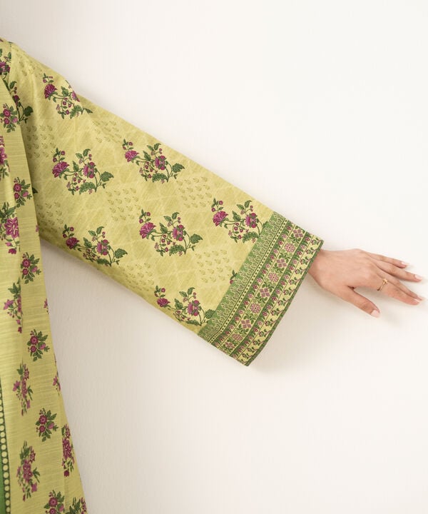 3 Piece - Printed Khaddar Suit