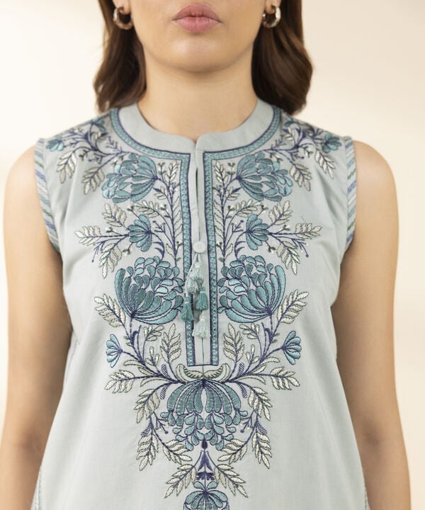 3 Piece - Embroidered Lawn Suit (Unstitched)