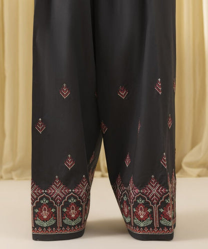 3 Piece - Embroidered Lawn Suit (Unstitched)