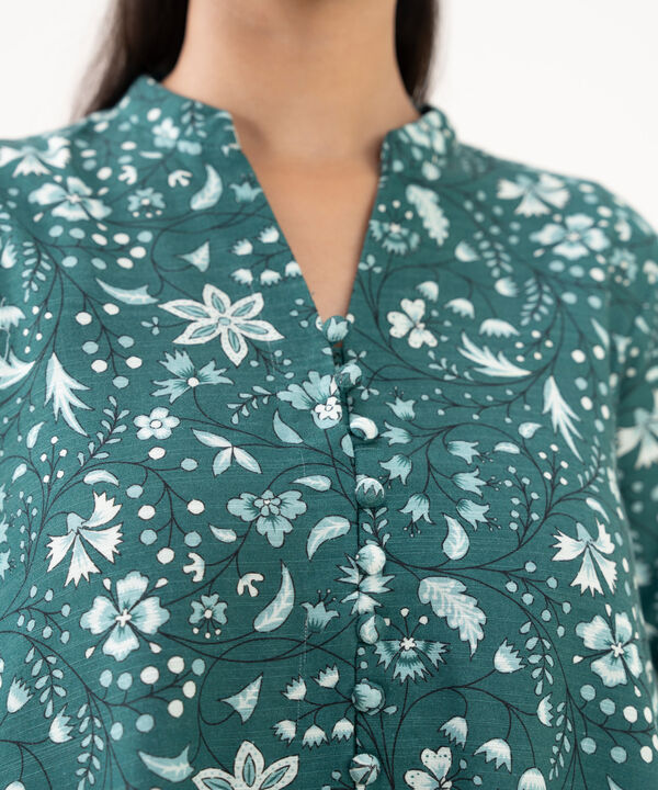 3 Piece - Embroidered Khaddar Suit