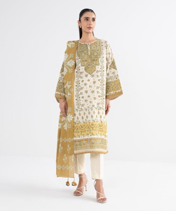 3 Piece - Embroidered Khaddar Suit