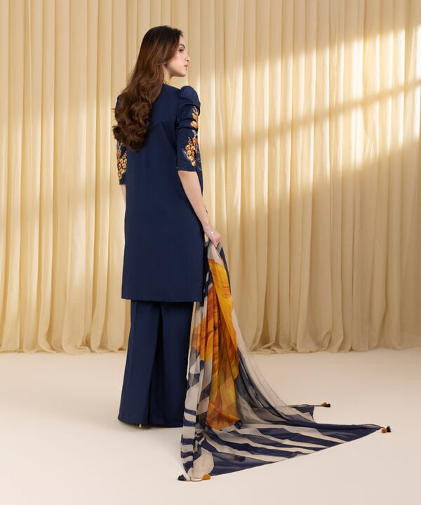 3 Piece - Embroidered Lawn Suit (Unstitched)