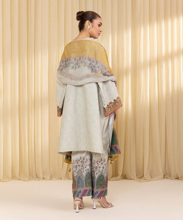 3 Piece - Embroidered Lawn Suit (Unstitched)