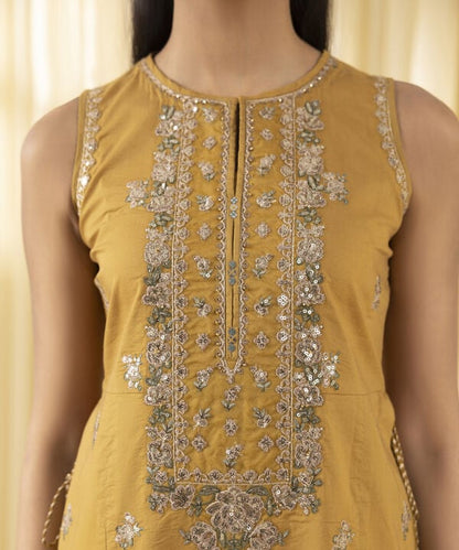 3 Piece - Embroidered Lawn Suit (Unstitched)