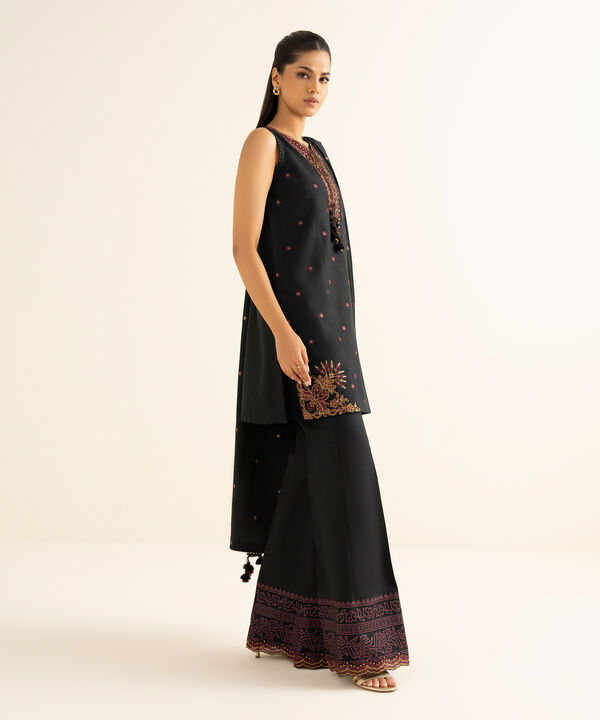 3 Piece - Embroidered Khaddar Suit