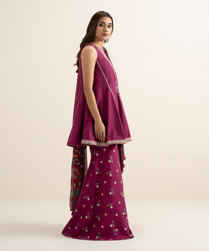 3 Piece - Embroidered Lawn Suit